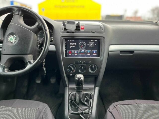 Бежевий Шкода Октавія, об'ємом двигуна 1.6 л та пробігом 311 тис. км за 6138 $, фото 14 на Automoto.ua