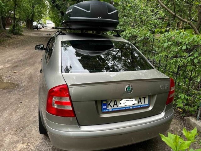 Бежевий Шкода Октавія, об'ємом двигуна 1.6 л та пробігом 244 тис. км за 7700 $, фото 5 на Automoto.ua
