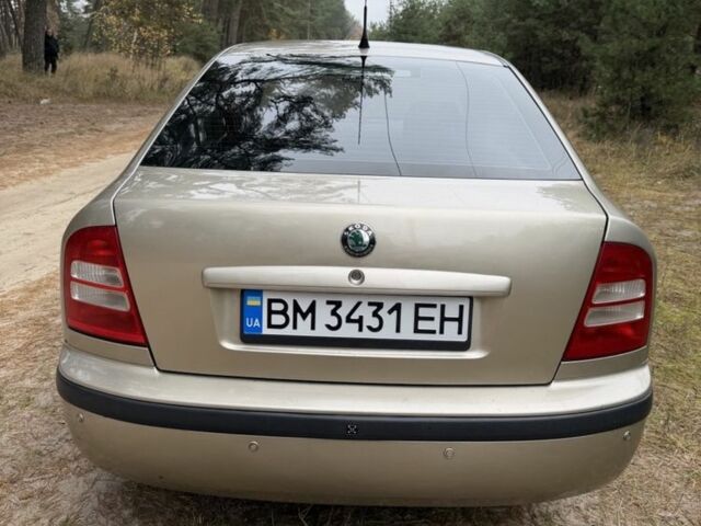 Бежевый Шкода Октавия, объемом двигателя 1.6 л и пробегом 227 тыс. км за 3950 $, фото 4 на Automoto.ua