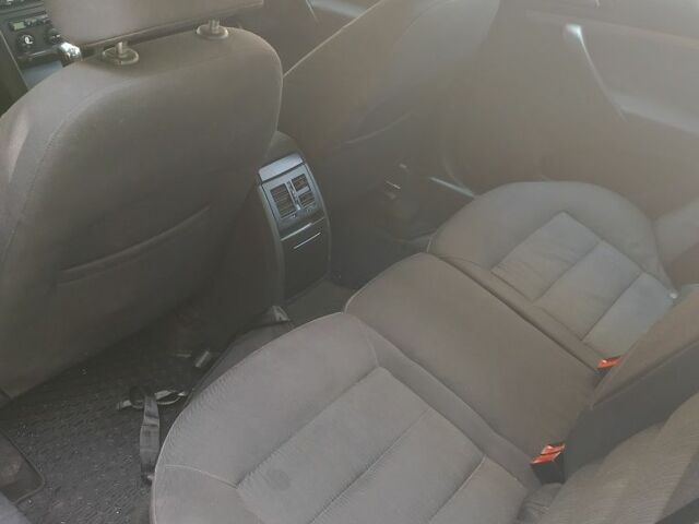 Бежевый Шкода Октавия, объемом двигателя 1.6 л и пробегом 189 тыс. км за 5800 $, фото 6 на Automoto.ua