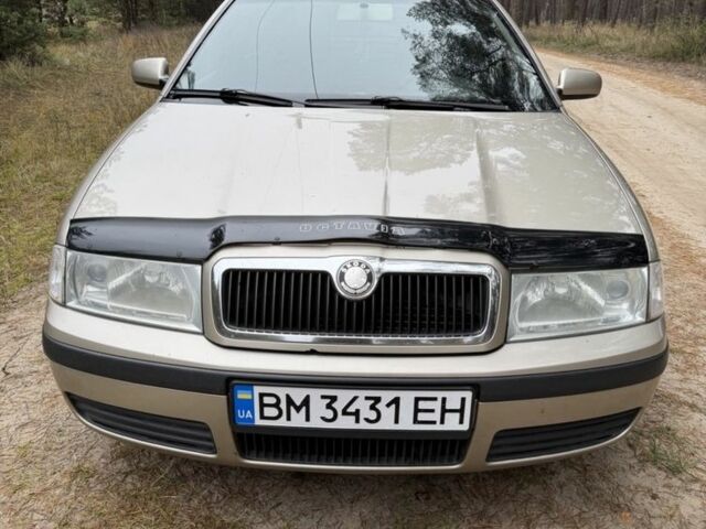 Бежевый Шкода Октавия, объемом двигателя 1.6 л и пробегом 227 тыс. км за 3950 $, фото 5 на Automoto.ua
