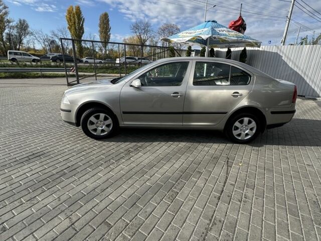 Бежевый Шкода Октавия, объемом двигателя 2 л и пробегом 166 тыс. км за 6600 $, фото 4 на Automoto.ua