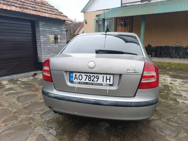 Бежевый Шкода Октавия, объемом двигателя 1.6 л и пробегом 200 тыс. км за 4500 $, фото 2 на Automoto.ua