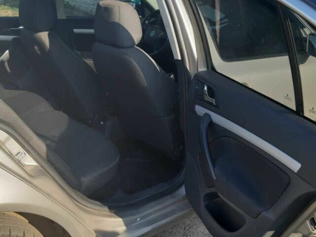 Бежевий Шкода Октавія, об'ємом двигуна 1.6 л та пробігом 280 тис. км за 5200 $, фото 5 на Automoto.ua