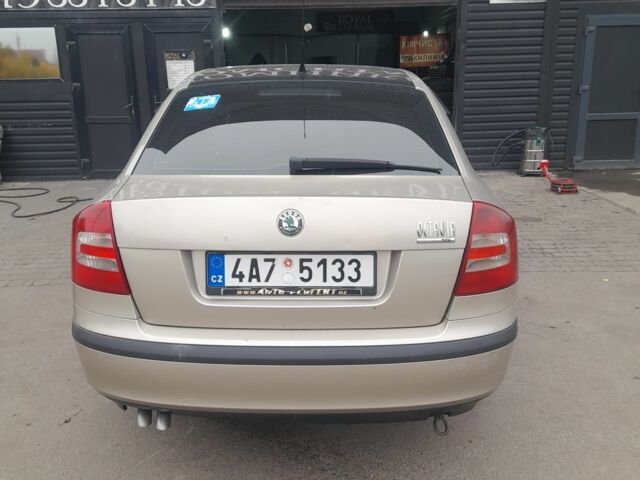 Бежевий Шкода Октавія, об'ємом двигуна 1.9 л та пробігом 300 тис. км за 2000 $, фото 9 на Automoto.ua