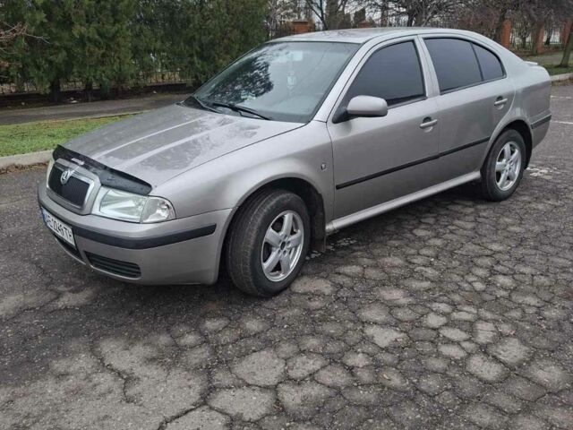 Бежевый Шкода Октавия, объемом двигателя 1.6 л и пробегом 250 тыс. км за 3500 $, фото 6 на Automoto.ua