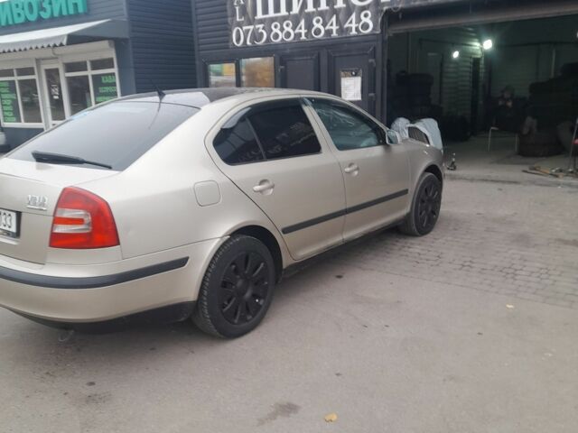 Бежевий Шкода Октавія, об'ємом двигуна 1.9 л та пробігом 300 тис. км за 2000 $, фото 8 на Automoto.ua