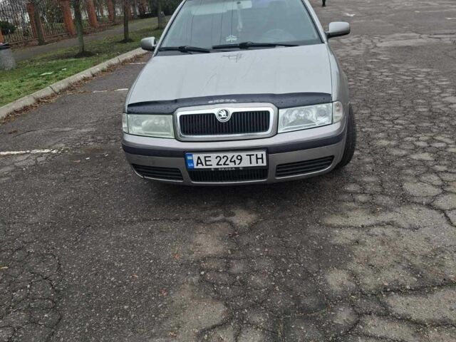 Бежевый Шкода Октавия, объемом двигателя 1.6 л и пробегом 250 тыс. км за 3500 $, фото 1 на Automoto.ua