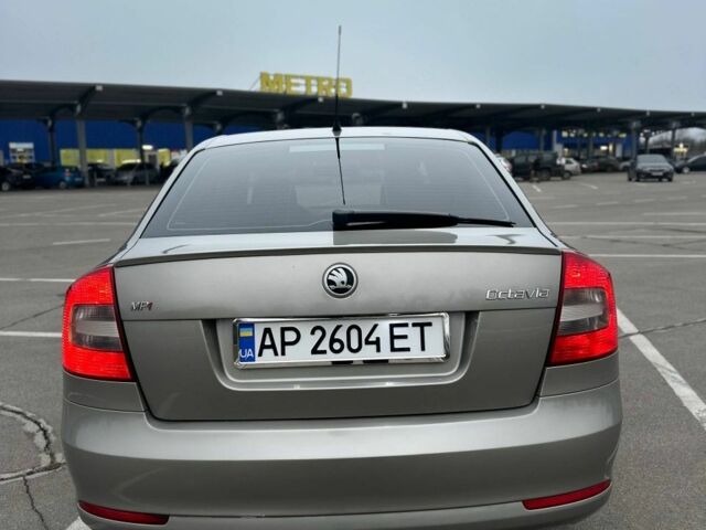 Бежевый Шкода Октавия, объемом двигателя 1.6 л и пробегом 198 тыс. км за 7400 $, фото 5 на Automoto.ua