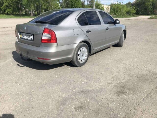 Бежевий Шкода Октавія, об'ємом двигуна 1.6 л та пробігом 315 тис. км за 7900 $, фото 1 на Automoto.ua