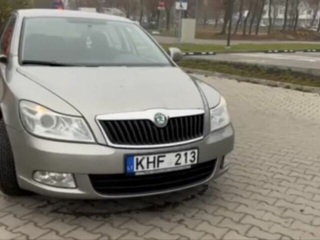 Бежевый Шкода Октавия, объемом двигателя 1.6 л и пробегом 1 тыс. км за 3500 $, фото 5 на Automoto.ua