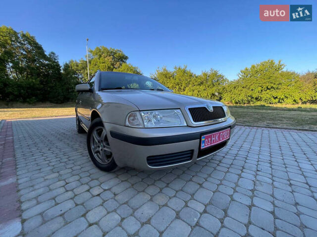 Бежевий Шкода Октавія, об'ємом двигуна 1.6 л та пробігом 203 тис. км за 5699 $, фото 6 на Automoto.ua