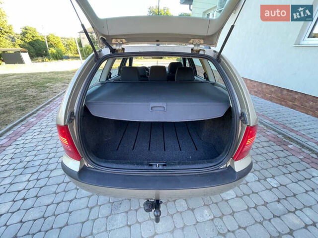 Бежевый Шкода Октавия, объемом двигателя 1.6 л и пробегом 207 тыс. км за 5299 $, фото 22 на Automoto.ua