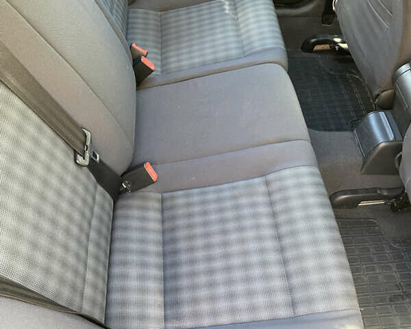 Бежевый Шкода Октавия, объемом двигателя 1.6 л и пробегом 241 тыс. км за 4699 $, фото 20 на Automoto.ua