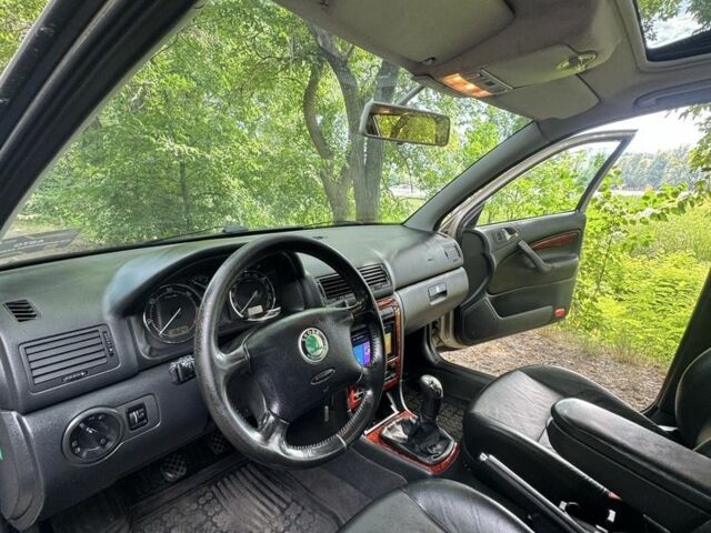 Бежевий Шкода Октавія, об'ємом двигуна 1.9 л та пробігом 269 тис. км за 4600 $, фото 5 на Automoto.ua