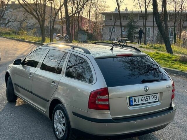 Бежевый Шкода Октавия, объемом двигателя 1.6 л и пробегом 150 тыс. км за 6200 $, фото 4 на Automoto.ua