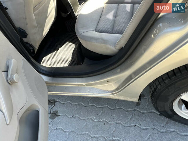 Бежевий Шкода Октавія, об'ємом двигуна 1.6 л та пробігом 200 тис. км за 6000 $, фото 12 на Automoto.ua