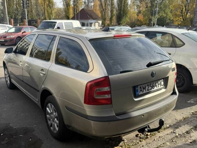 Бежевий Шкода Октавія, об'ємом двигуна 1.6 л та пробігом 258 тис. км за 5800 $, фото 5 на Automoto.ua