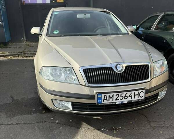 Бежевий Шкода Октавія, об'ємом двигуна 1.6 л та пробігом 258 тис. км за 5700 $, фото 7 на Automoto.ua