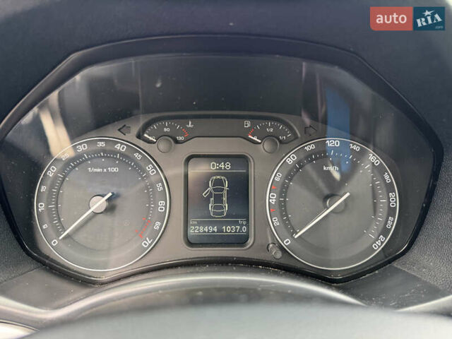 Бежевий Шкода Октавія, об'ємом двигуна 1.6 л та пробігом 228 тис. км за 6799 $, фото 30 на Automoto.ua