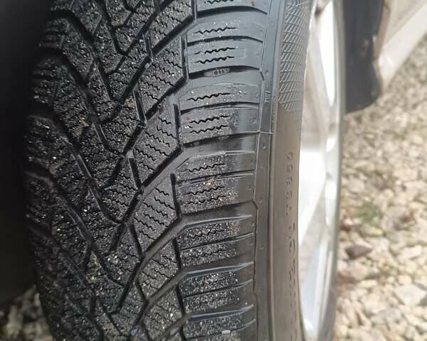 Бежевий Шкода Октавія, об'ємом двигуна 1.6 л та пробігом 257 тис. км за 4500 $, фото 11 на Automoto.ua