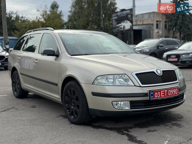 Бежевий Шкода Октавія, об'ємом двигуна 1.6 л та пробігом 228 тис. км за 6799 $, фото 3 на Automoto.ua