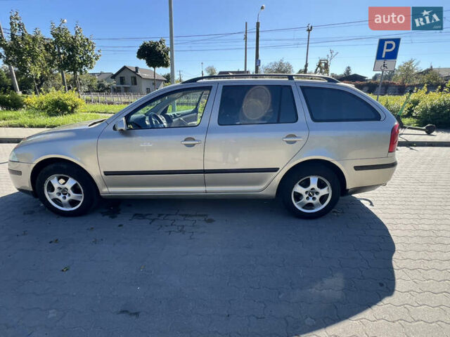 Бежевий Шкода Октавія, об'ємом двигуна 1.6 л та пробігом 200 тис. км за 6000 $, фото 10 на Automoto.ua