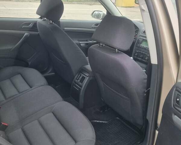 Бежевый Шкода Октавия, объемом двигателя 1.6 л и пробегом 189 тыс. км за 6700 $, фото 55 на Automoto.ua