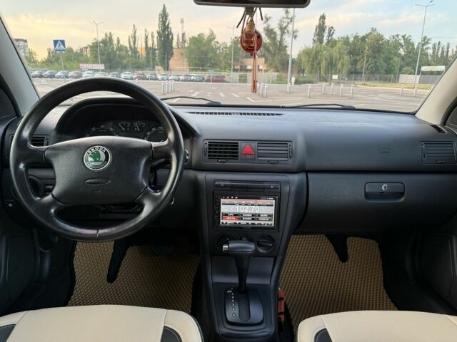 Бежевый Шкода Октавия, объемом двигателя 1.6 л и пробегом 218 тыс. км за 6200 $, фото 13 на Automoto.ua