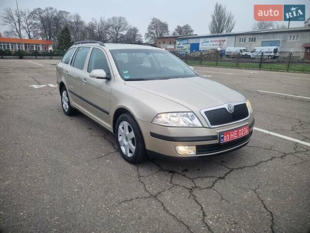 Бежевый Шкода Октавия, объемом двигателя 1.6 л и пробегом 189 тыс. км за 6700 $, фото 3 на Automoto.ua