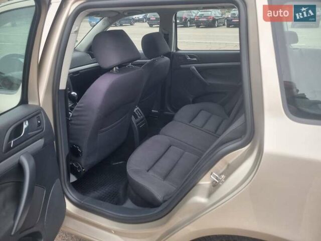 Бежевый Шкода Октавия, объемом двигателя 1.6 л и пробегом 189 тыс. км за 6700 $, фото 15 на Automoto.ua