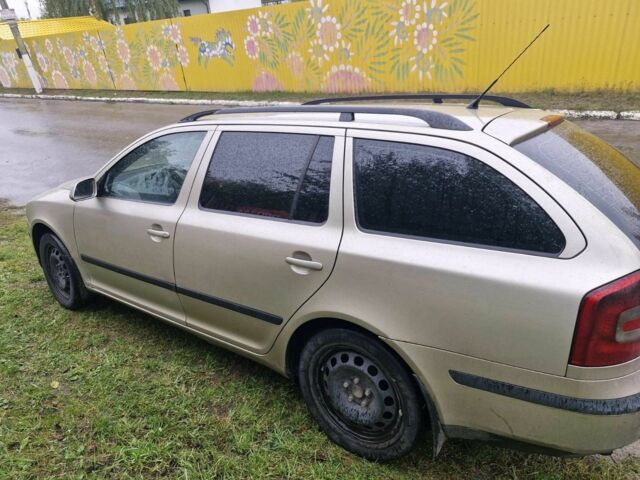 Бежевый Шкода Октавия, объемом двигателя 1.9 л и пробегом 200 тыс. км за 2800 $, фото 1 на Automoto.ua