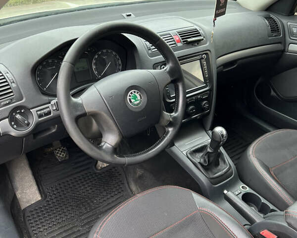 Бежевый Шкода Октавия, объемом двигателя 1.9 л и пробегом 397 тыс. км за 5800 $, фото 7 на Automoto.ua