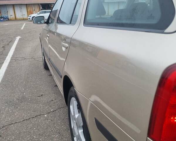 Бежевый Шкода Октавия, объемом двигателя 1.6 л и пробегом 189 тыс. км за 6700 $, фото 48 на Automoto.ua