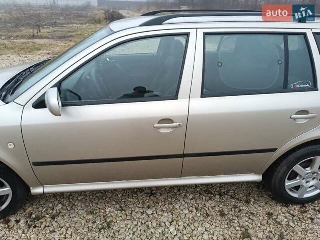 Бежевий Шкода Октавія, об'ємом двигуна 1.6 л та пробігом 257 тис. км за 4500 $, фото 6 на Automoto.ua