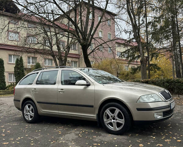 Бежевый Шкода Октавия, объемом двигателя 1.6 л и пробегом 285 тыс. км за 4550 $, фото 13 на Automoto.ua