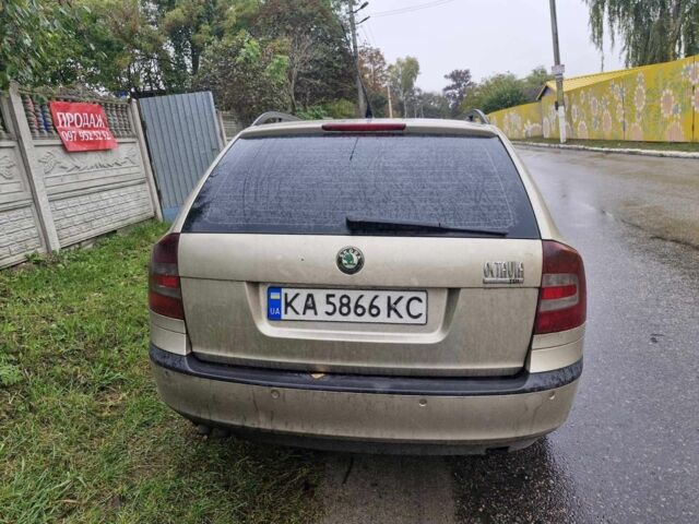 Бежевый Шкода Октавия, объемом двигателя 1.9 л и пробегом 200 тыс. км за 2800 $, фото 3 на Automoto.ua