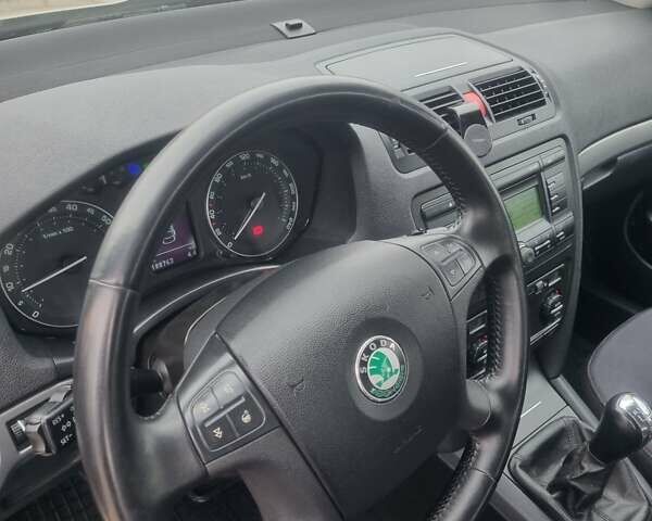 Бежевый Шкода Октавия, объемом двигателя 1.6 л и пробегом 189 тыс. км за 6700 $, фото 20 на Automoto.ua