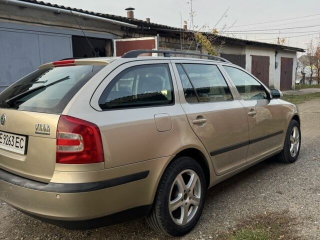 Бежевий Шкода Октавія, об'ємом двигуна 1.6 л та пробігом 300 тис. км за 4550 $, фото 3 на Automoto.ua