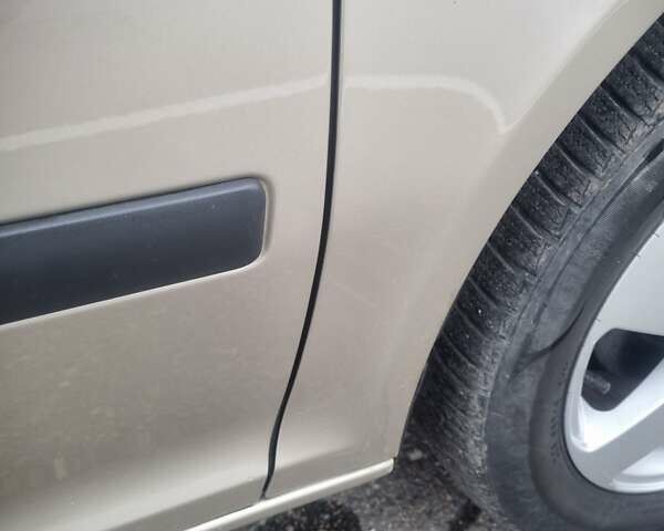 Бежевый Шкода Октавия, объемом двигателя 1.6 л и пробегом 189 тыс. км за 6700 $, фото 50 на Automoto.ua