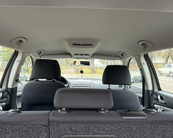 Бежевый Шкода Октавия, объемом двигателя 1.6 л и пробегом 285 тыс. км за 4550 $, фото 7 на Automoto.ua