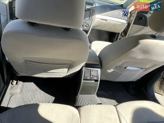 Бежевий Шкода Октавія, об'ємом двигуна 1.6 л та пробігом 200 тис. км за 6000 $, фото 14 на Automoto.ua