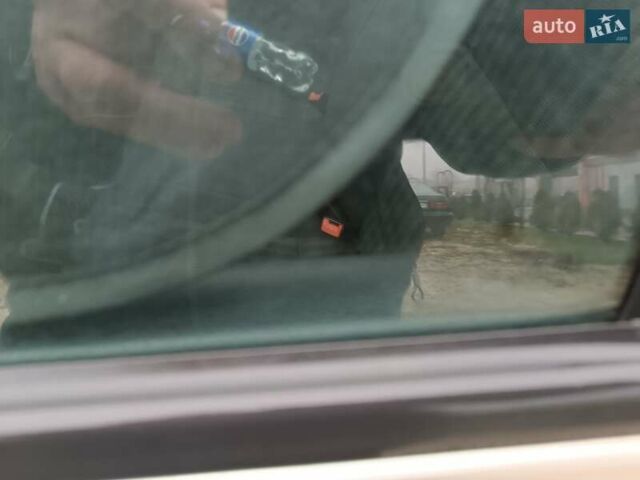 Бежевий Шкода Октавія, об'ємом двигуна 1.6 л та пробігом 257 тис. км за 4500 $, фото 25 на Automoto.ua