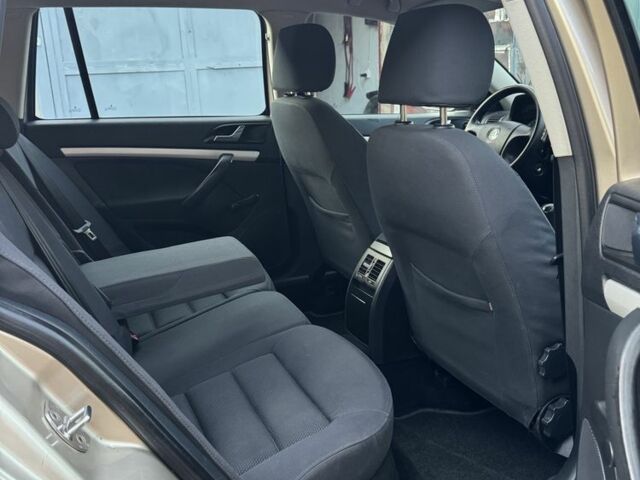 Бежевий Шкода Октавія, об'ємом двигуна 1.6 л та пробігом 300 тис. км за 4550 $, фото 9 на Automoto.ua