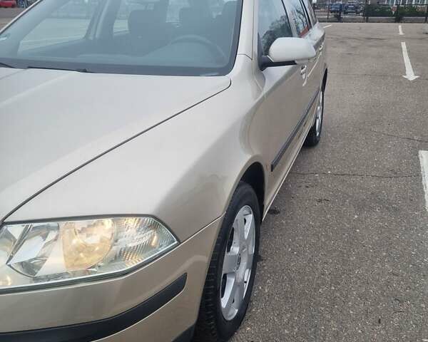 Бежевый Шкода Октавия, объемом двигателя 1.6 л и пробегом 189 тыс. км за 6700 $, фото 45 на Automoto.ua