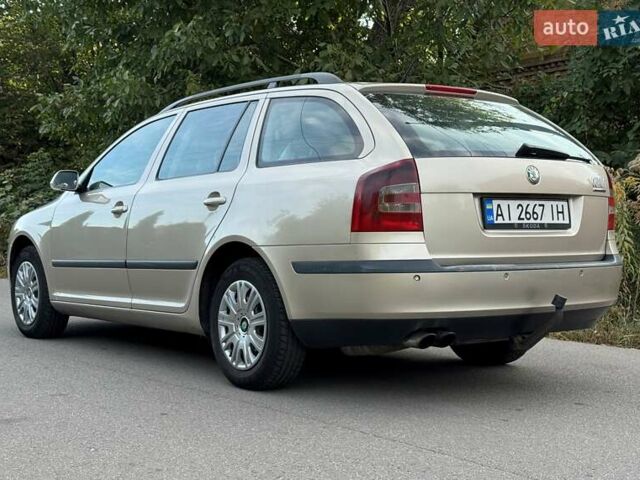 Бежевый Шкода Октавия, объемом двигателя 2 л и пробегом 218 тыс. км за 6800 $, фото 8 на Automoto.ua
