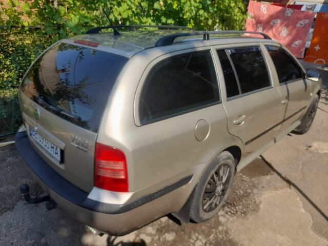 Бежевий Шкода Октавія, об'ємом двигуна 1.6 л та пробігом 205 тис. км за 5300 $, фото 6 на Automoto.ua
