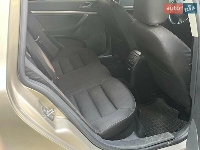 Бежевий Шкода Октавія, об'ємом двигуна 2 л та пробігом 310 тис. км за 5490 $, фото 29 на Automoto.ua