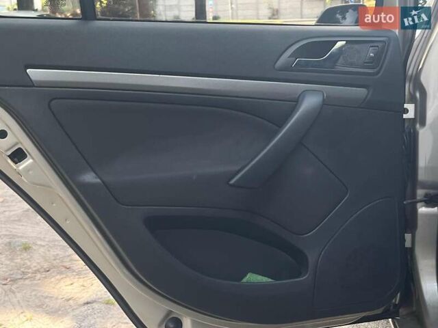 Бежевий Шкода Октавія, об'ємом двигуна 2 л та пробігом 310 тис. км за 5490 $, фото 27 на Automoto.ua