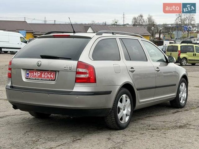 Бежевий Шкода Октавія, об'ємом двигуна 1.6 л та пробігом 217 тис. км за 6100 $, фото 6 на Automoto.ua